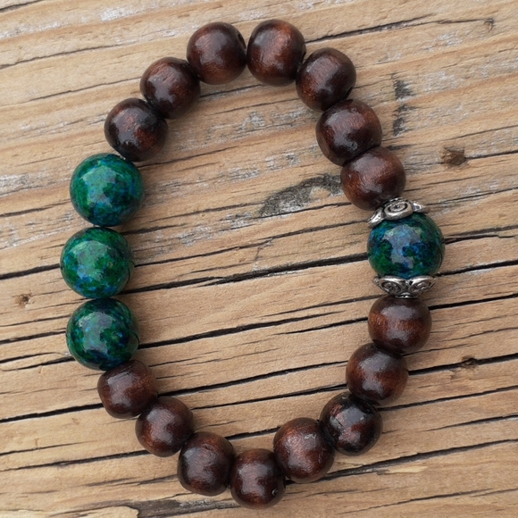 Handmade wooden semi precious stones bracelets - Picture 4 of 5